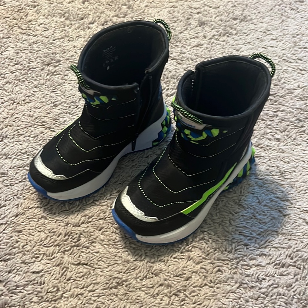 Skechers winter snow boots
